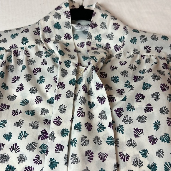 Cape cod match mates vintage blouse with a pussybow tie and button down - Picture 12 of 14